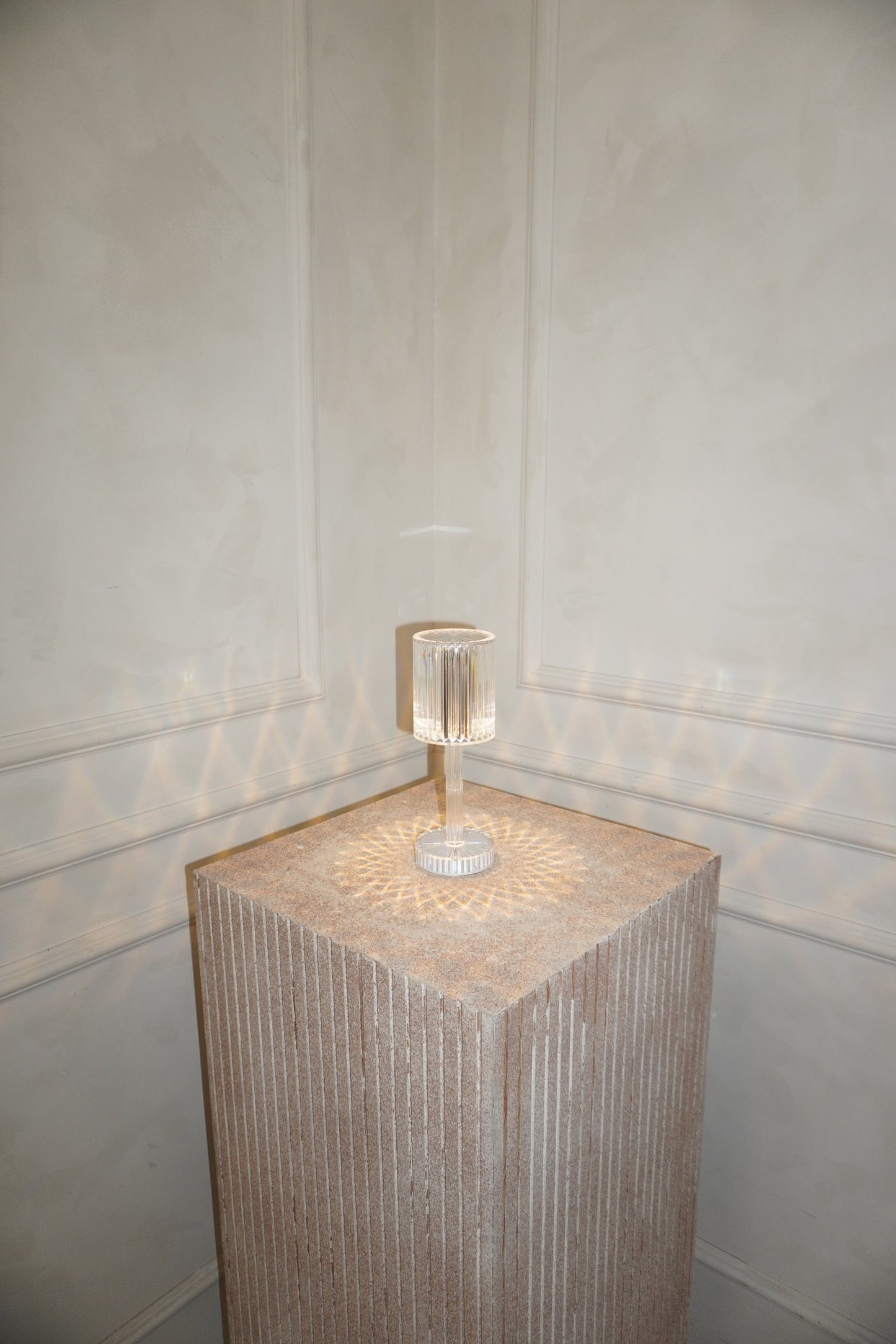 Luxora Lamp - Sublimez votre intérieur